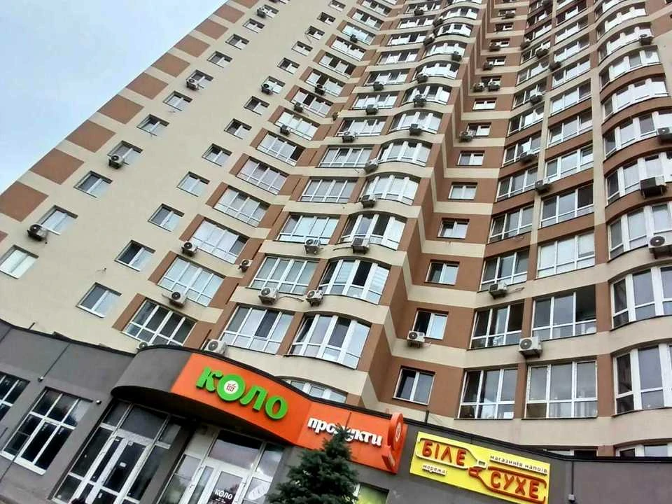 Apartment. Novopol'ova st., Kyiv
