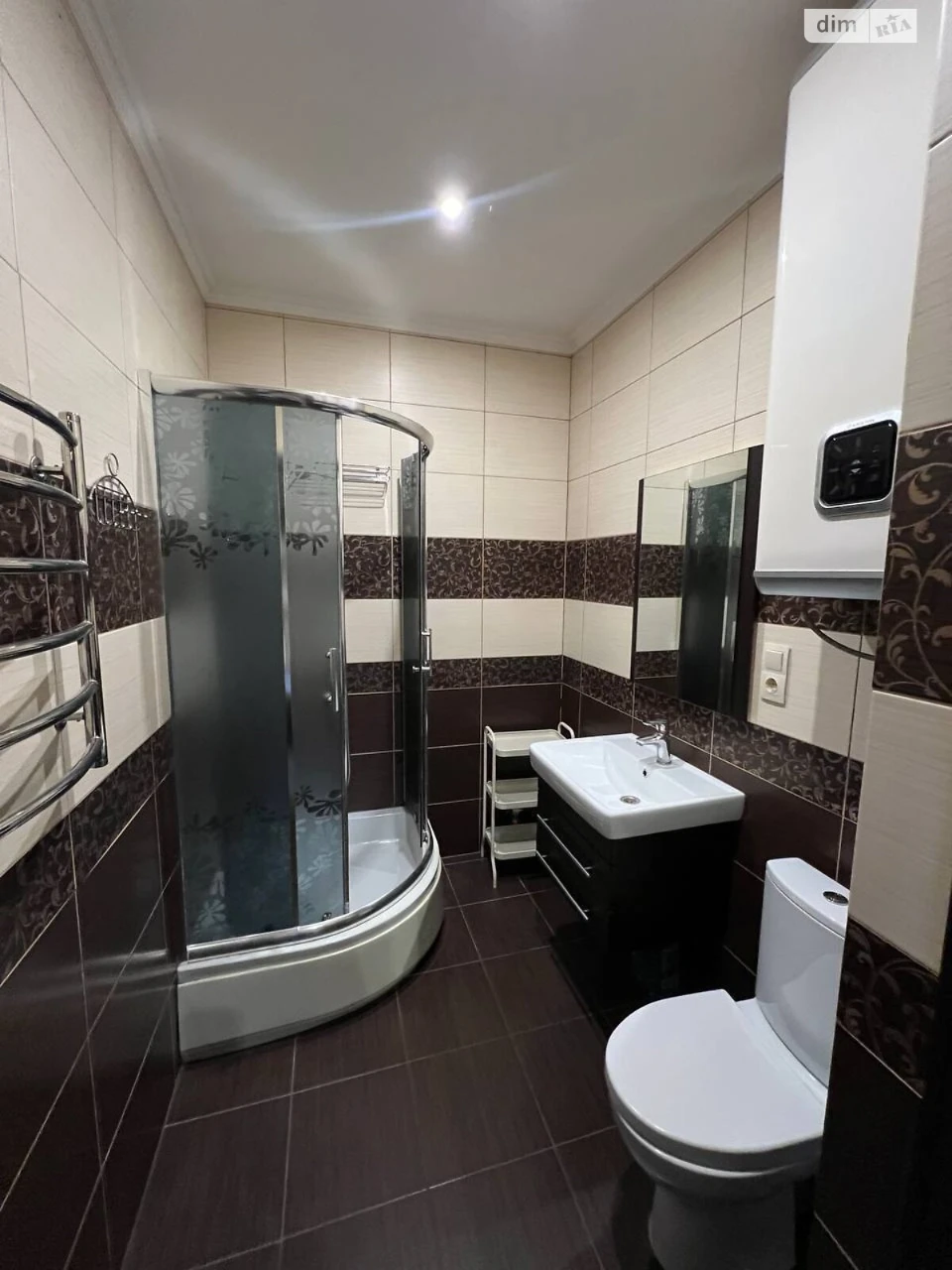 Long-Term Rental Apartment Feophania