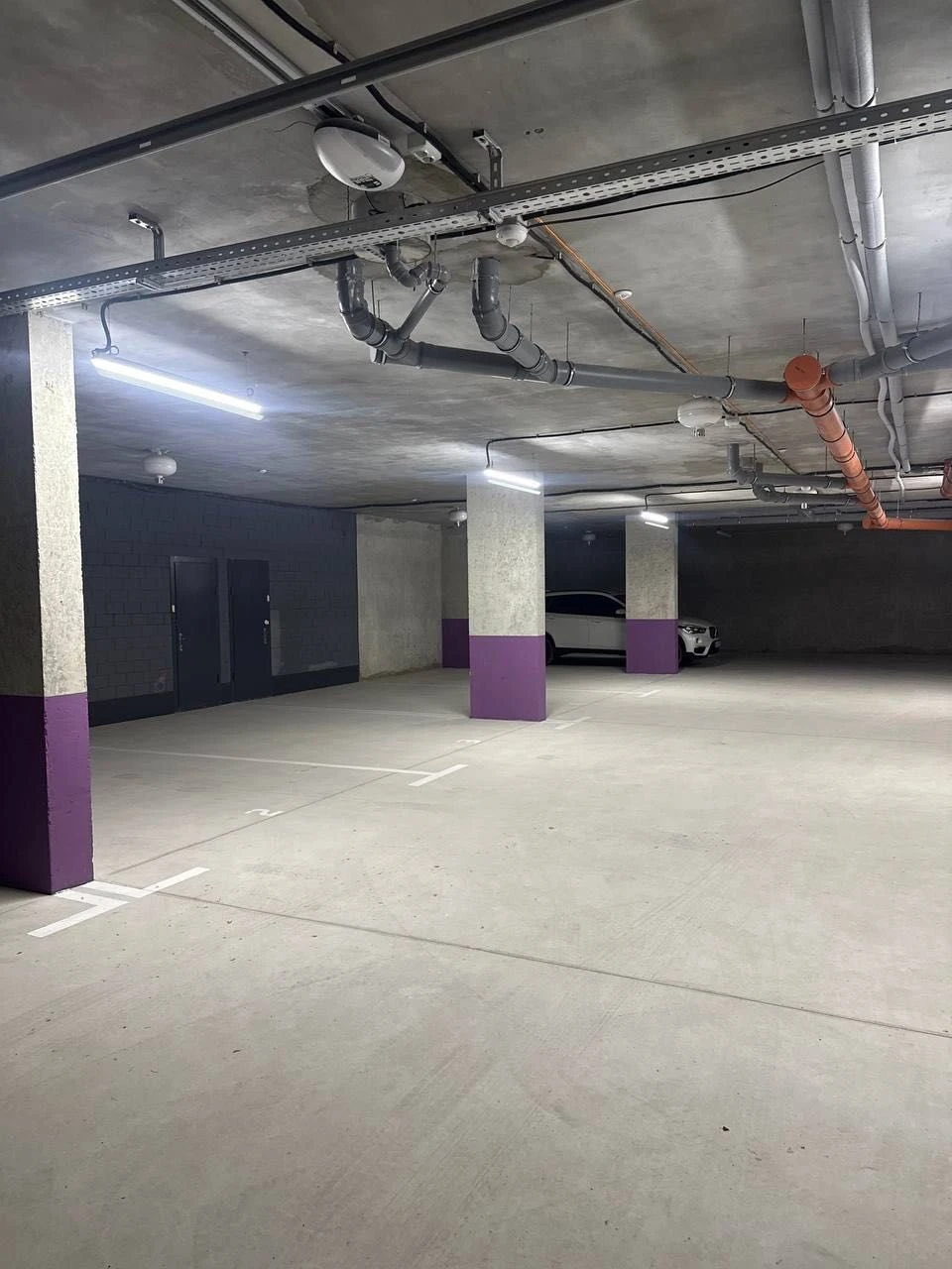Sale of a 2-room apartment with a private patio in ЖК Інжир вул Брю