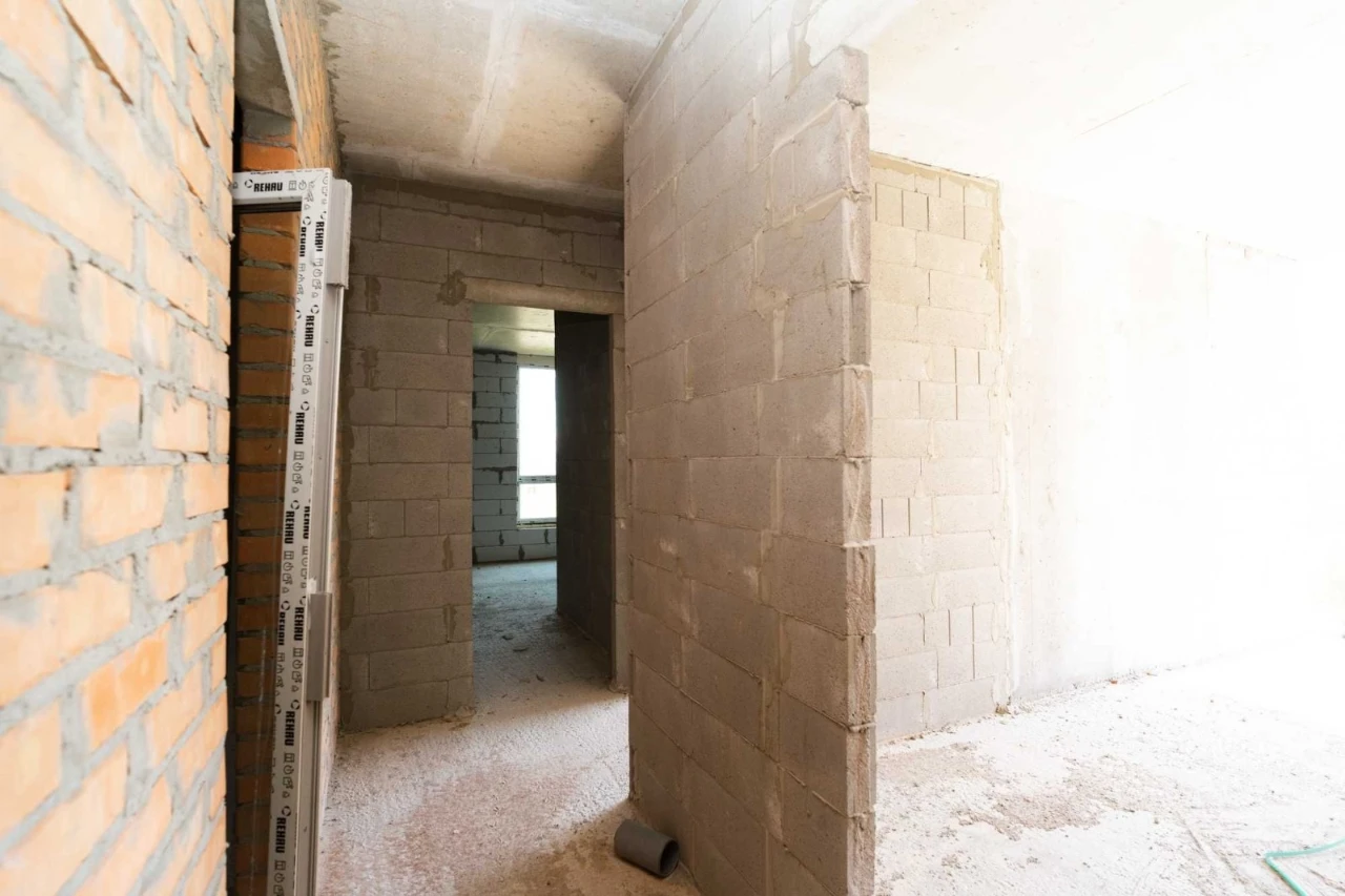 Продається 2-кімнатна квартира 60 м² в Позняках! Чудовий варіант для сім'ї: парки, зручне розташування