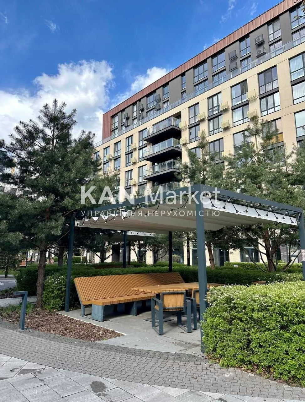 Продаж 2к квартири 63,3 м² з великим відкритим балконом у Фа