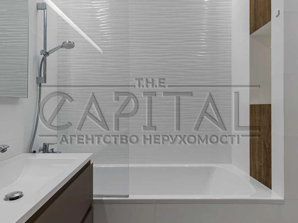 Квартира. Київ, Саперне поле вул.
