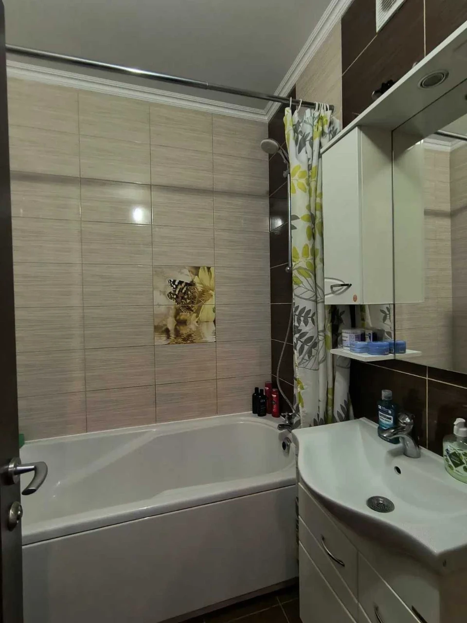 Sale of a READY 2-room apartment in a new building in Veles Mall