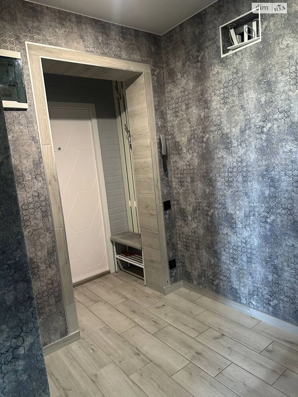 Apartment for Sale - Zarychnyi