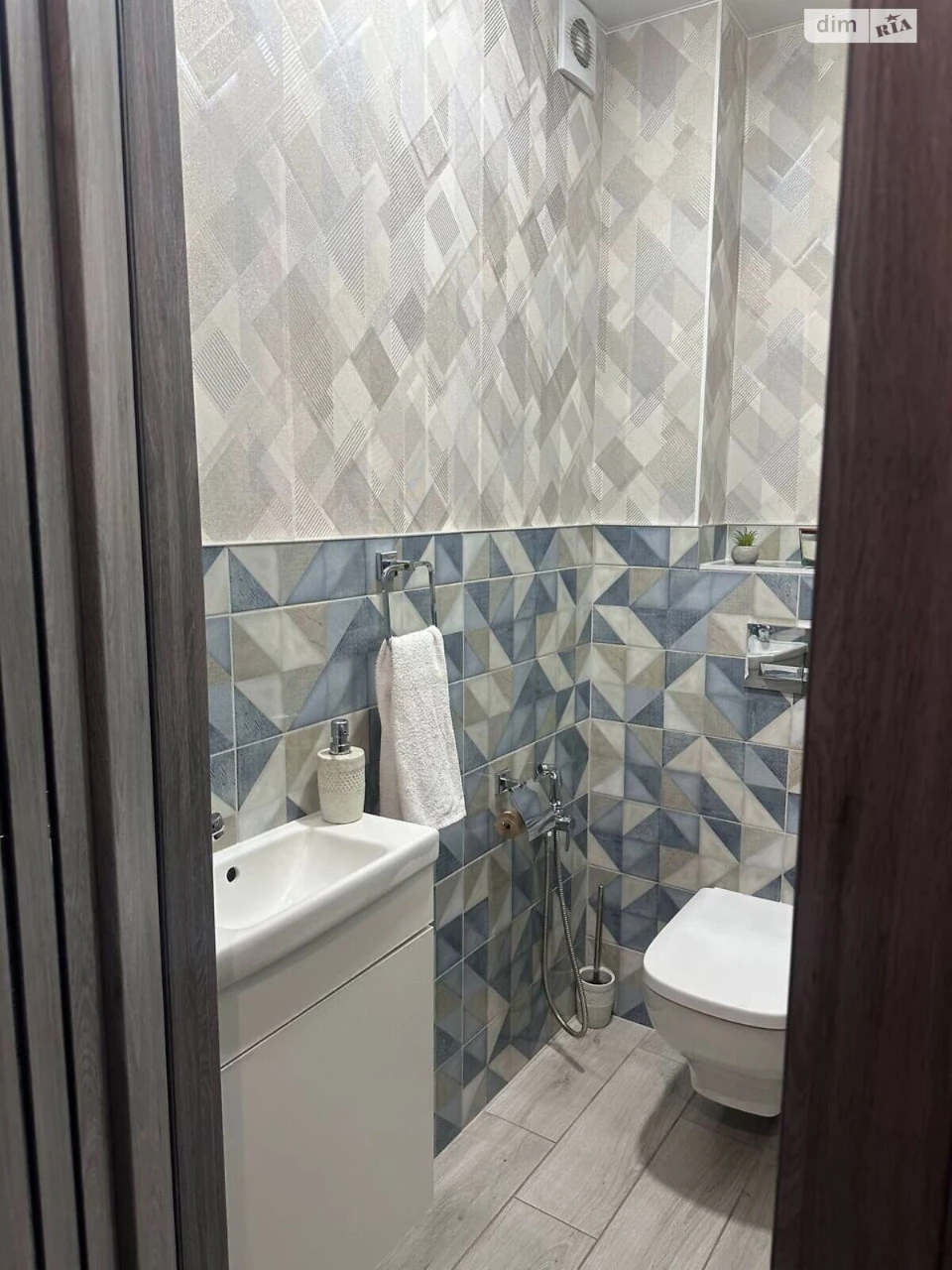 Apartment for Sale - Zarychnyi