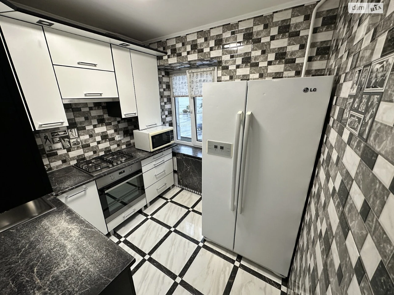 Apartment for Sale – Druжба