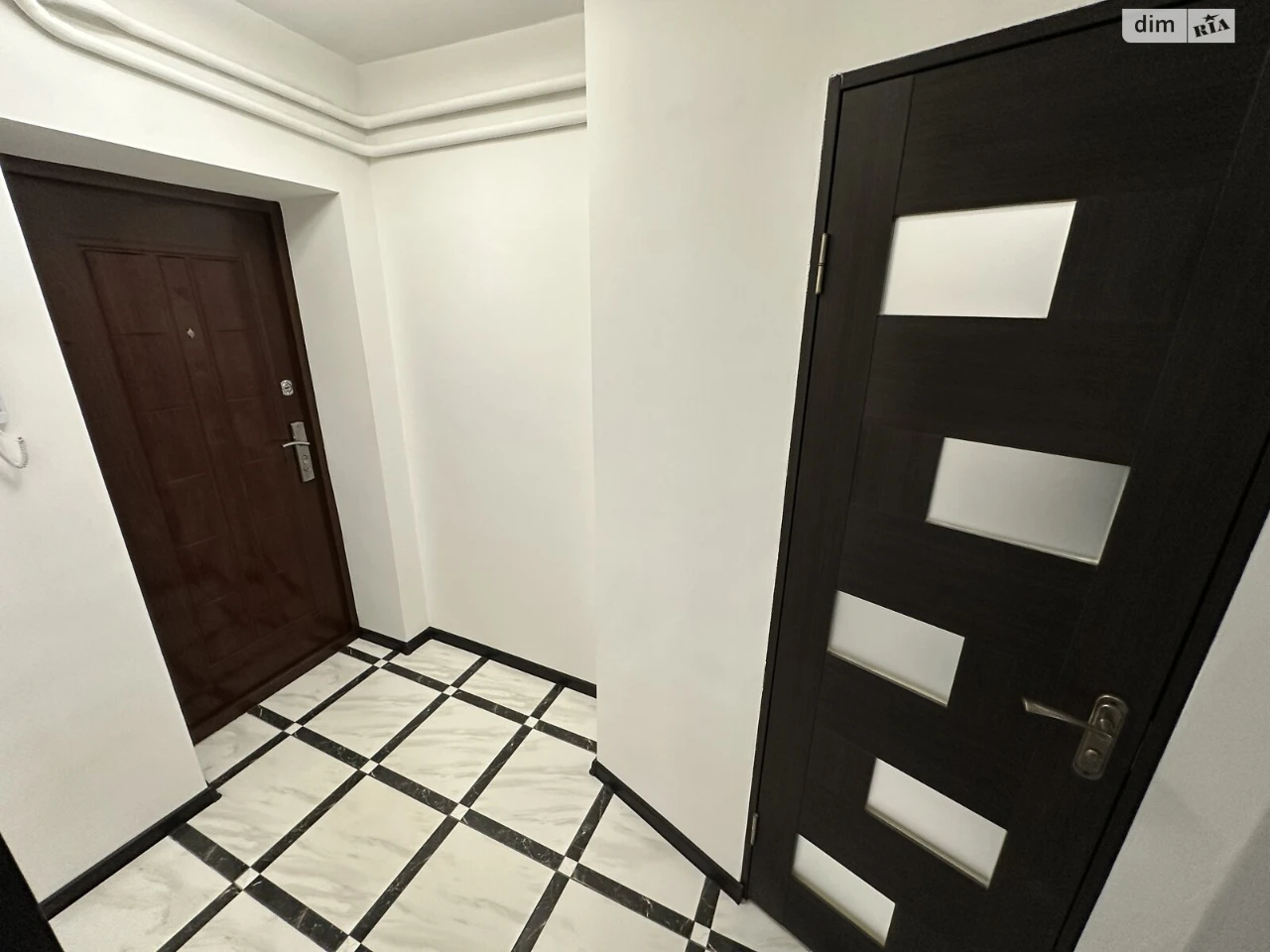 Apartment for Sale – Druжба