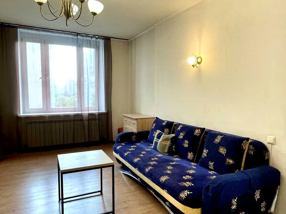 Apartment. Zdolbunivska Street, Kyiv