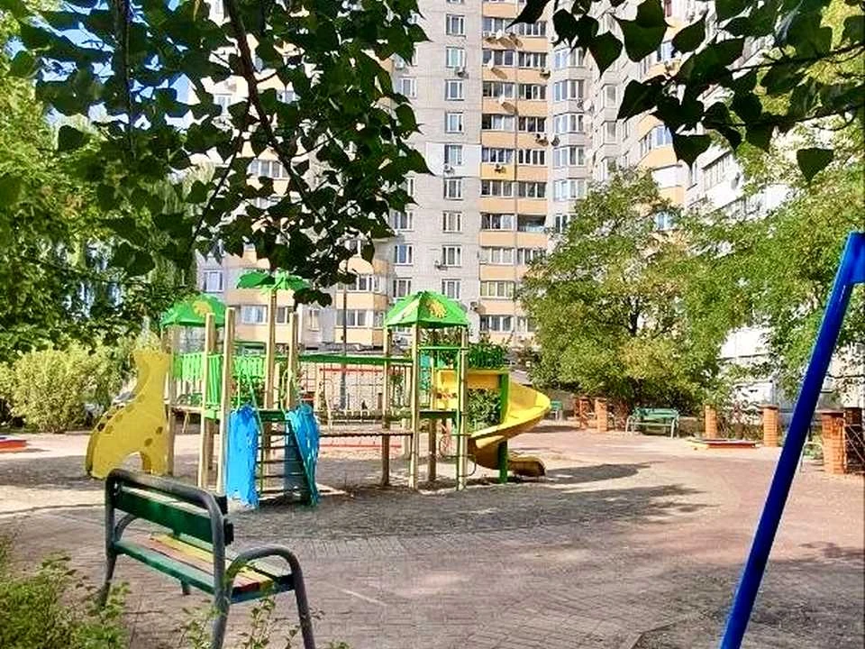 Apartment. Zdolbunivska Street, Kyiv