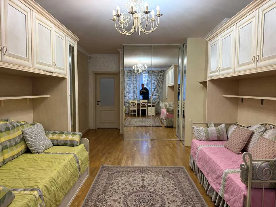 Квартира. Київ, Раїси Окіпної вул.