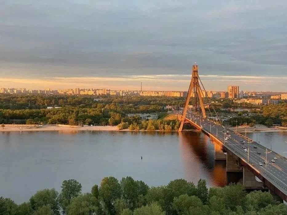 ТОП! Видовий Пентхаус VIP-рівня + Тераса Івасюка 2д | Оболон