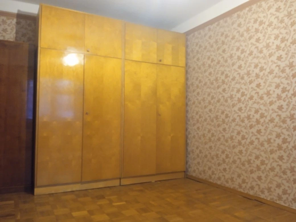 Продаж. ВЛАСНИК. 3к квартира 72м2 пр. Берестейський 127 Свят