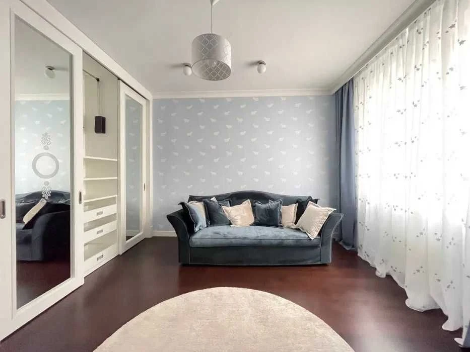 Вид на Дніпро! Унікальна 3-кімнатна квартира 118 м2 в ЖК "Riviera Riverside"