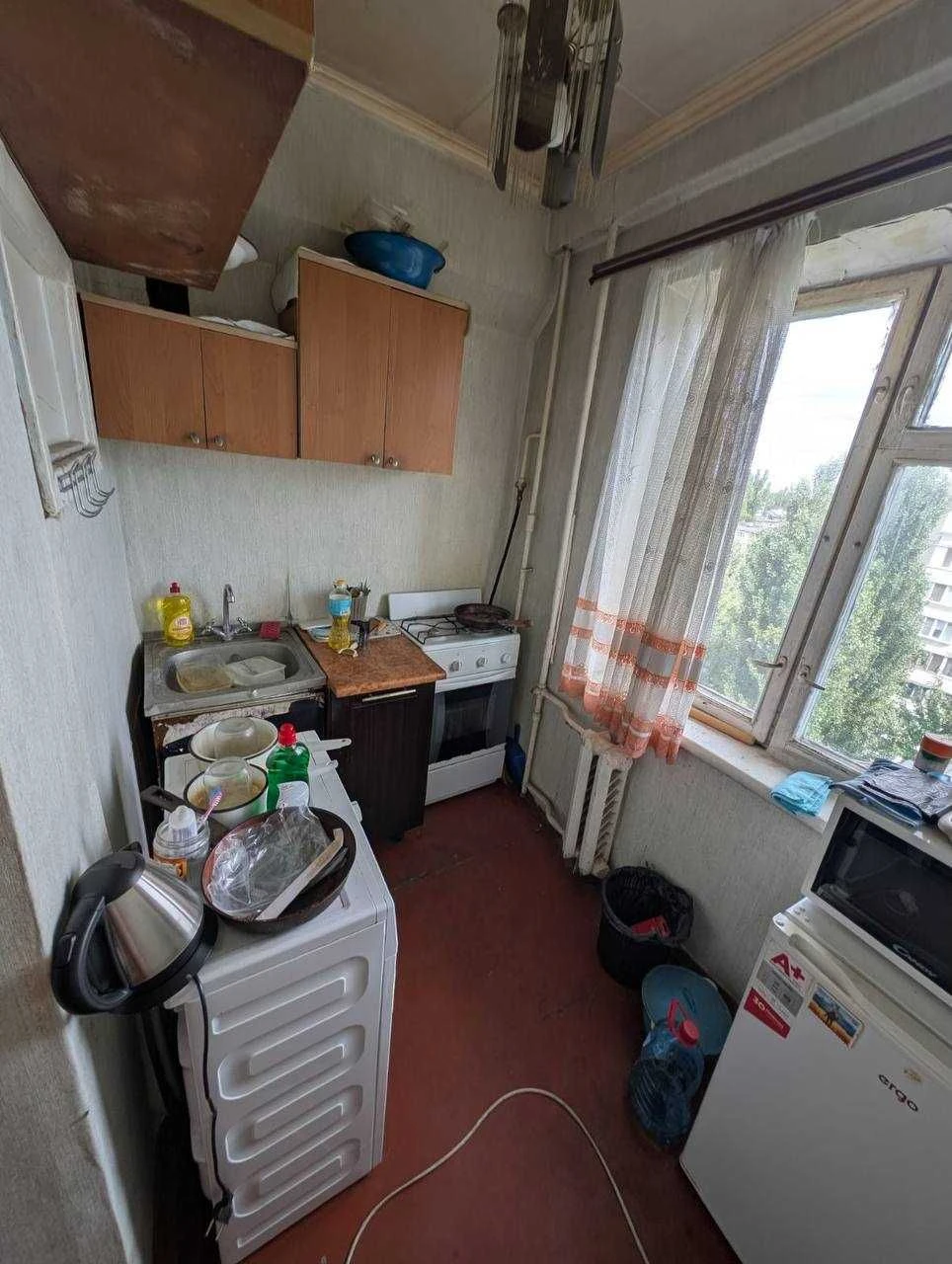 1-bedroom apartment near the Lesova metro station (10 minutes walk), Vasyl Ivaniasa st.