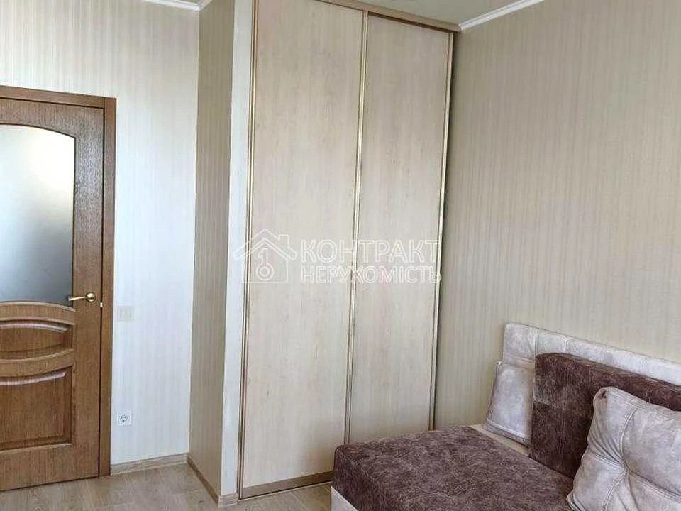 Apartment. Pereomohy Prospect