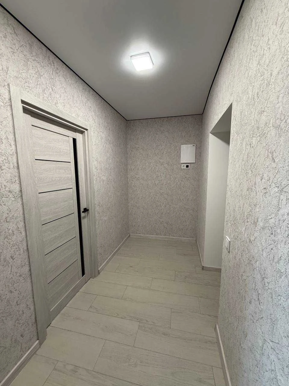 Sale of a 1-bedroom apartment, New construction, AGW, Renovated