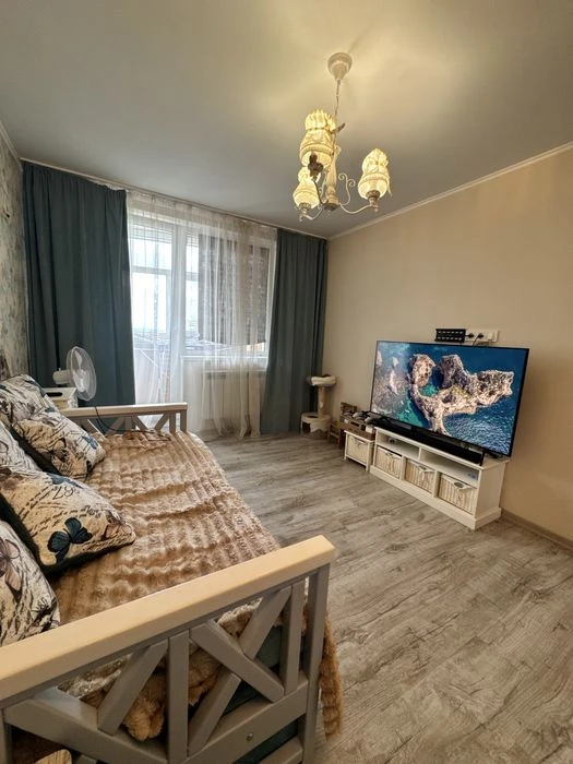 3-room apartment for sale Odeska Zernova
