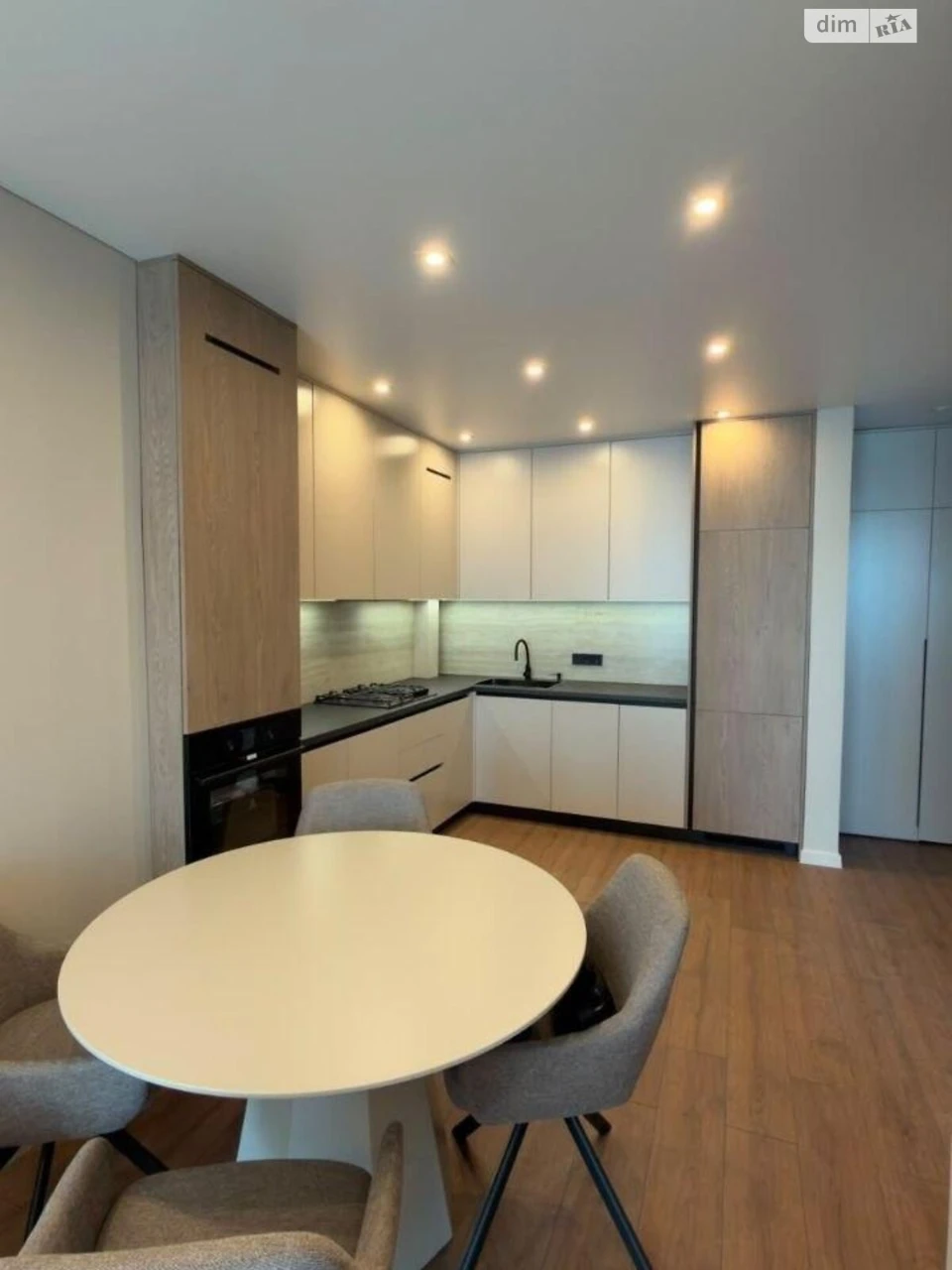 Apartment for Sale: New