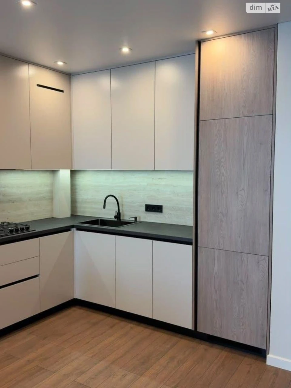 Apartment for Sale: New