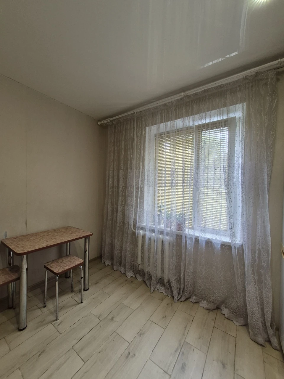 Sale of a 3-room apartment. Center.