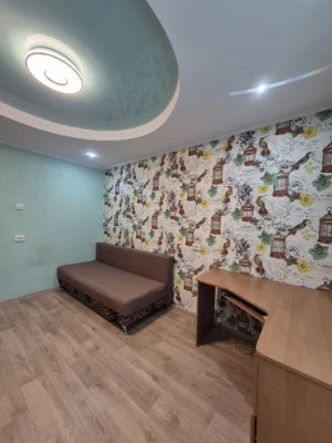 Sale of a 3-room apartment. Center.