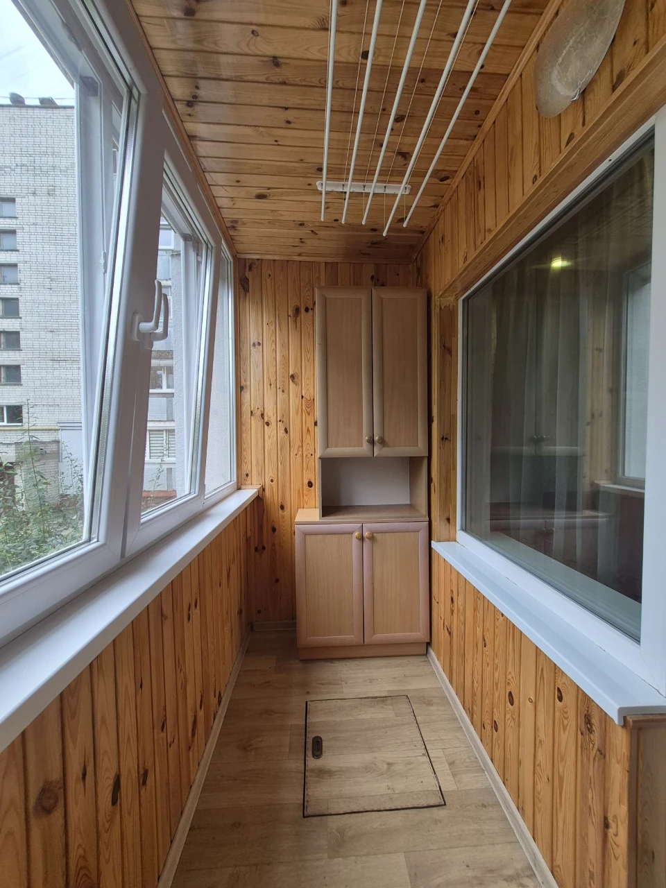 Sale of a 3-room apartment. Center.