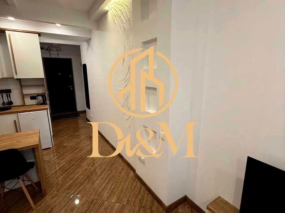 Apartment. Kyiv, Lower Val street.