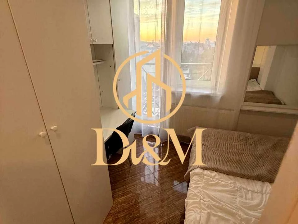 Apartment. Kyiv, Lower Val street.