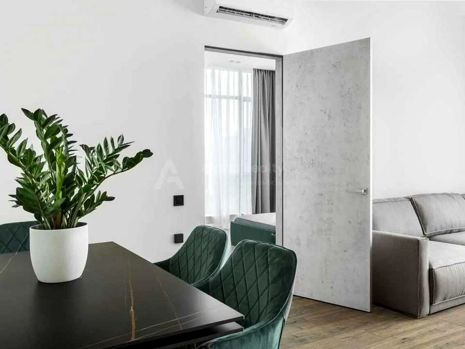 Apartment. Demievska st., Kyiv