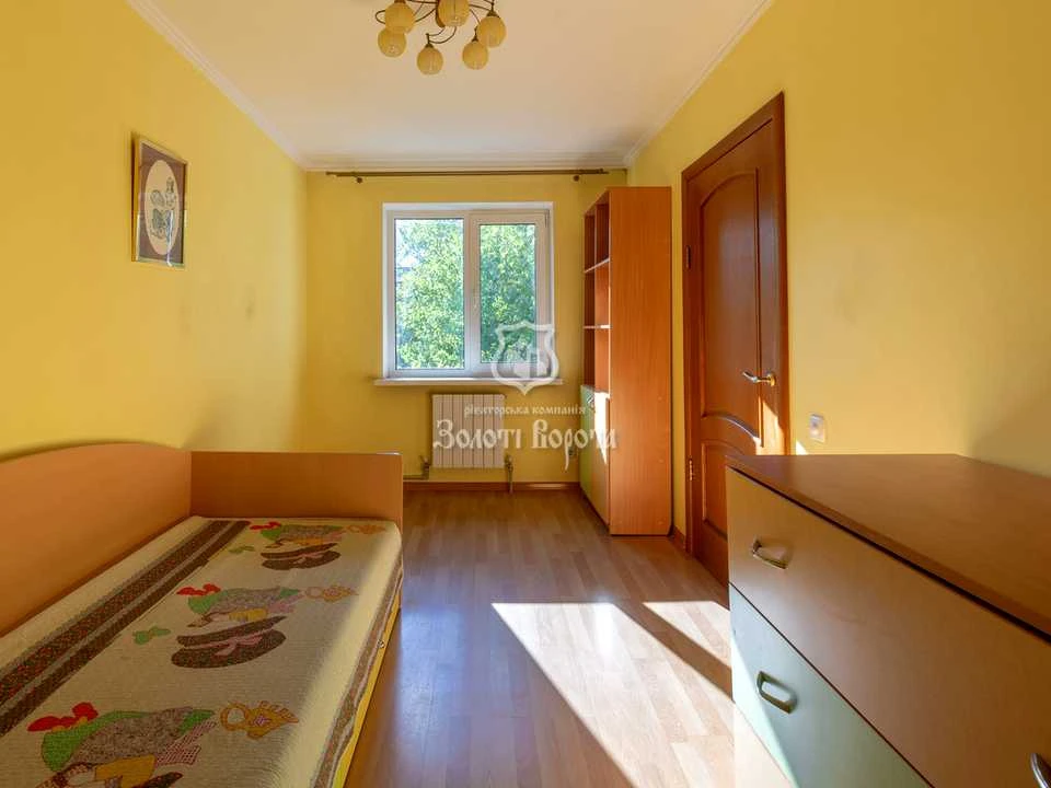Apartment. Metrobudivska Street, Kyiv