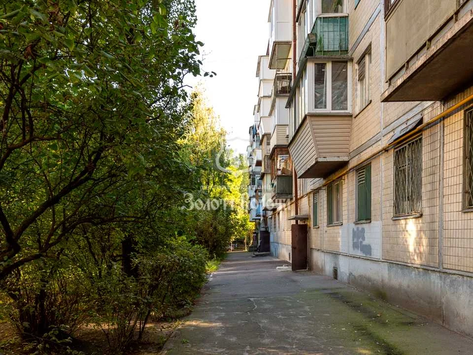 Apartment. Metrobudivska Street, Kyiv