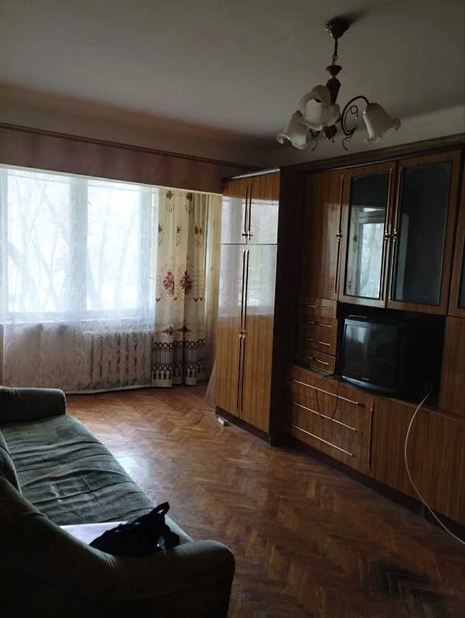 Продам однокімнатну квартиру (33 м²) у Києві, Деснянський ра