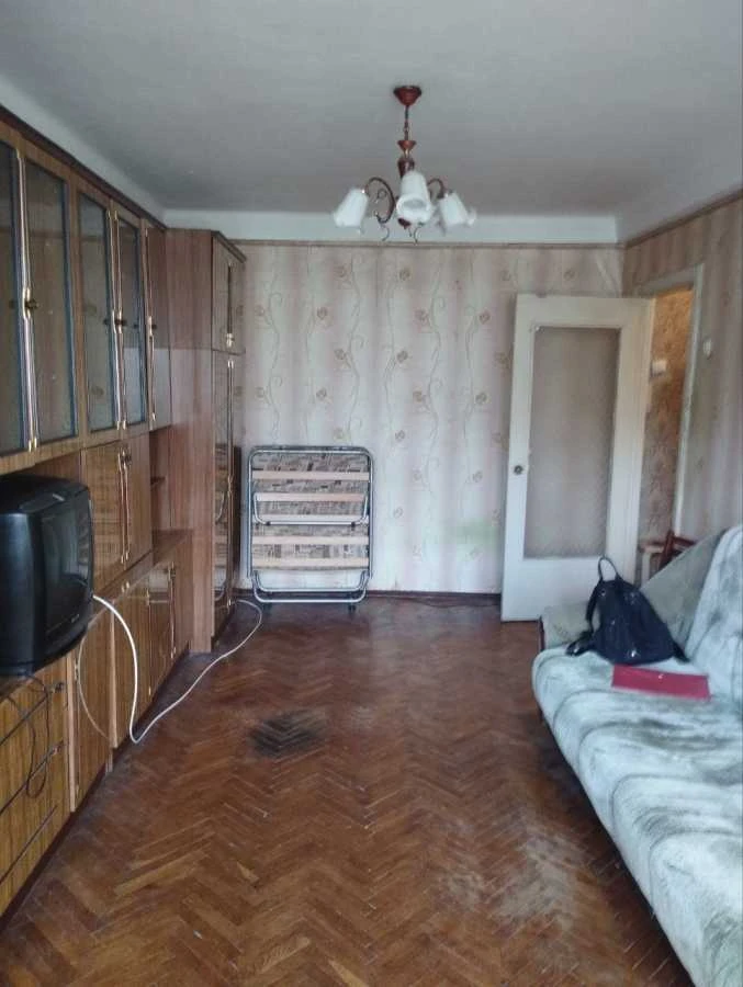 Продам однокімнатну квартиру (33 м²) у Києві, Деснянський ра