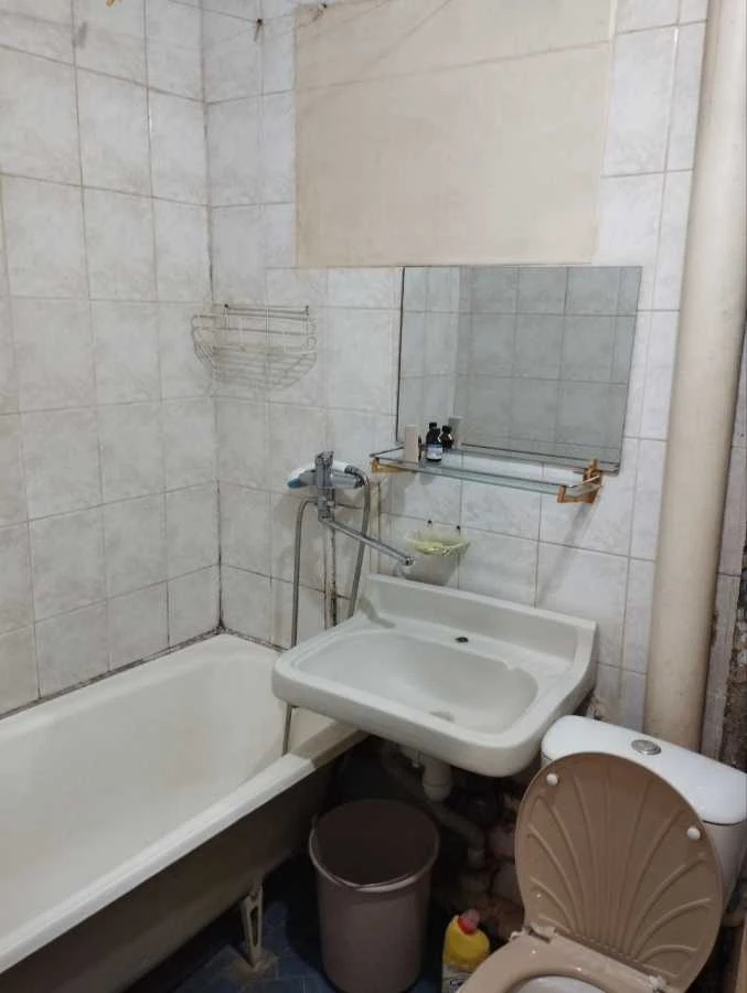 Продам однокімнатну квартиру (33 м²) у Києві, Деснянський ра