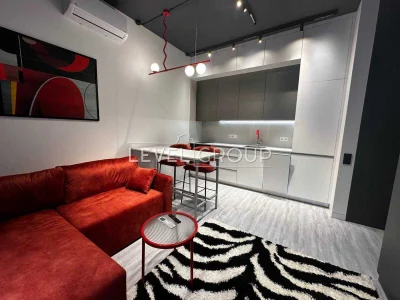 We offer a stylish and functional apartment in the residential complex