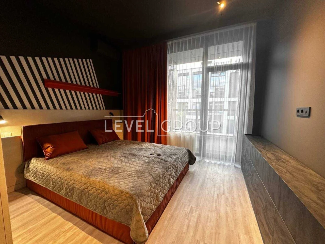 We offer a stylish and functional apartment in the residential complex
