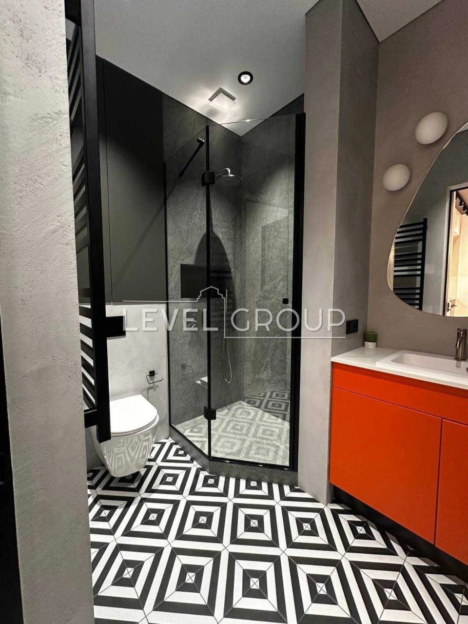 We offer a stylish and functional apartment in the residential complex
