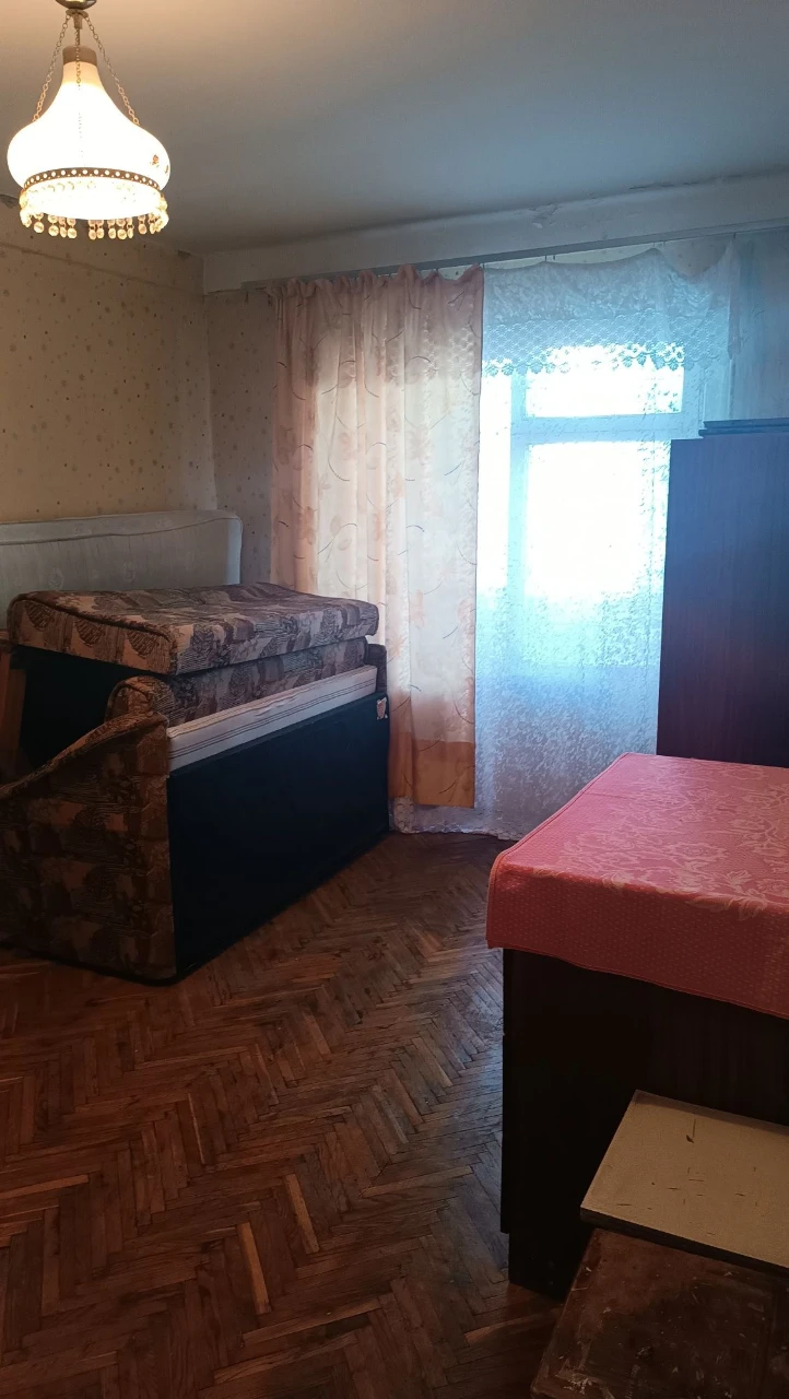 Андрія Малишка 27, "гостиница"