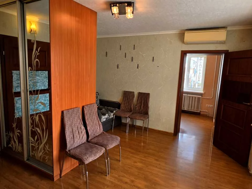 Apartment. Veresneva Street, Kyiv
