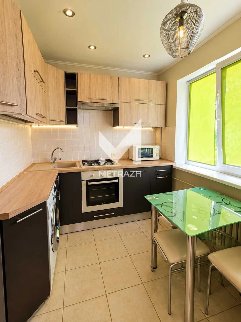 93860 | For Sale 2-bedroom apartment with renovation near the "Dvorzec Sporta" metro station