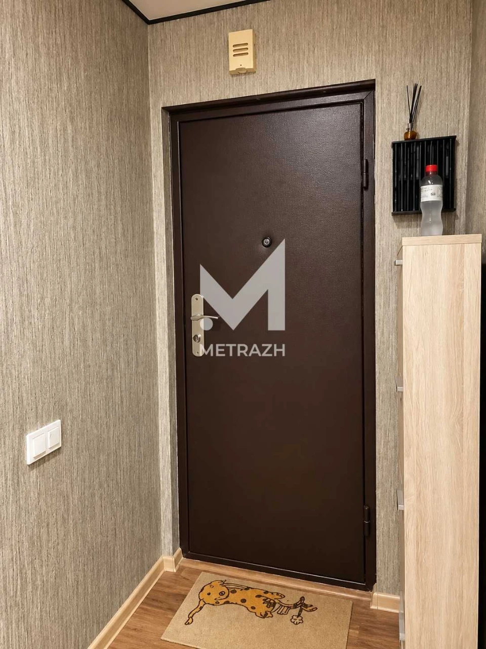 93860 | For Sale 2-bedroom apartment with renovation near the "Dvorzec Sporta" metro station