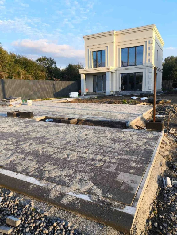 Sale of a modern house