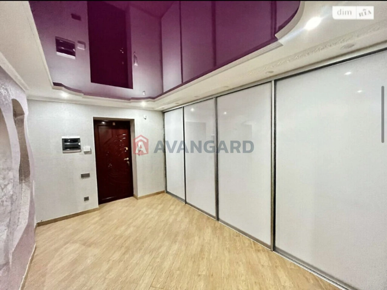 Spacious Premium-Class Apartment for Sale!!