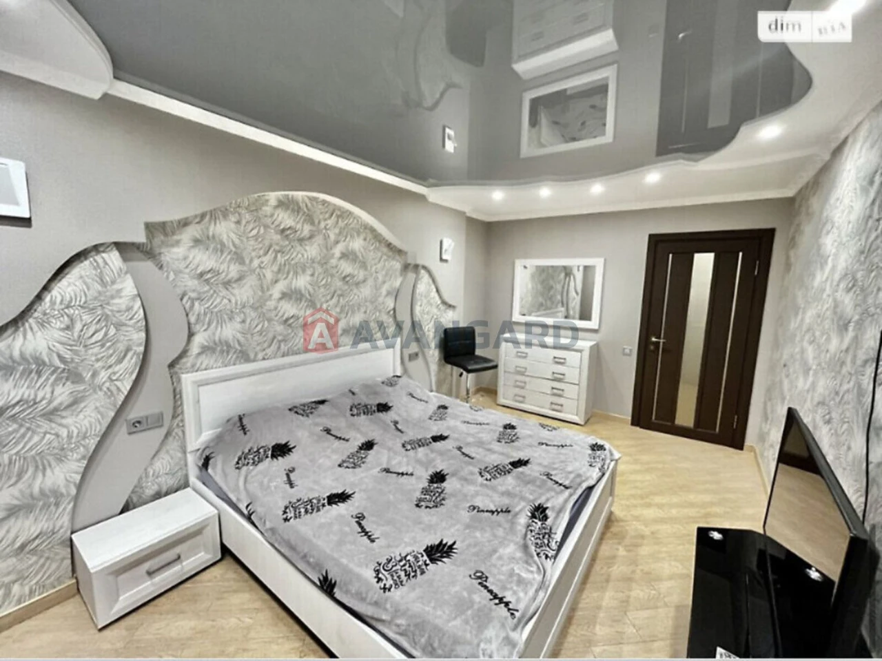 Spacious Premium-Class Apartment for Sale!!