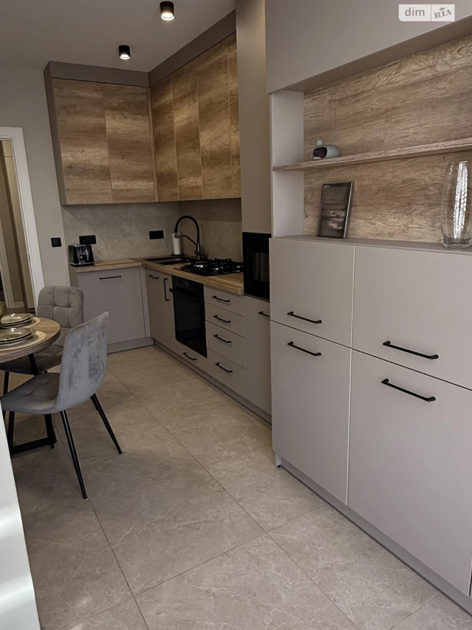 Apartment for Sale - Family Market