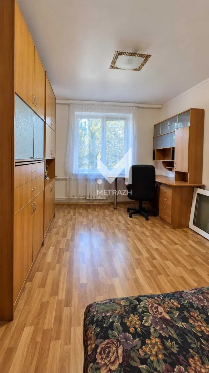 93775 | For Sale: Cozy 3-bedroom apartment on Prospect