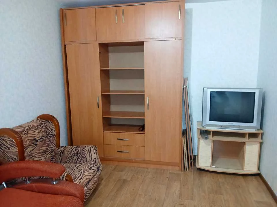 Квартира. Київ, Новгород-Сіверська вулиця