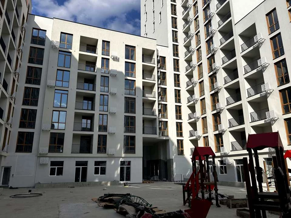 Apartment. Lviv, Pod Holoskom Street