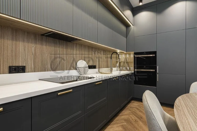 Luxurious apartment with designer renovation. Residential complex Ma