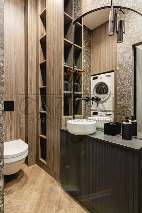Luxurious apartment with designer renovation. Residential complex Ma